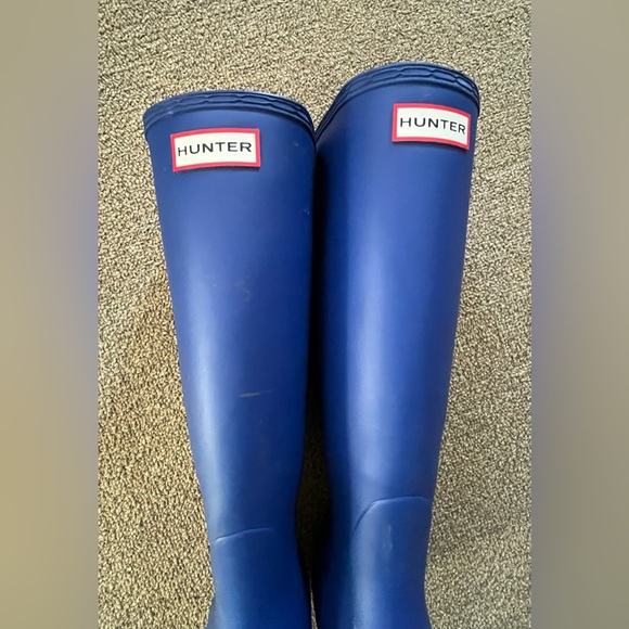 Bright blue Hunter Boots only worn twice! - Picture 3 of 10